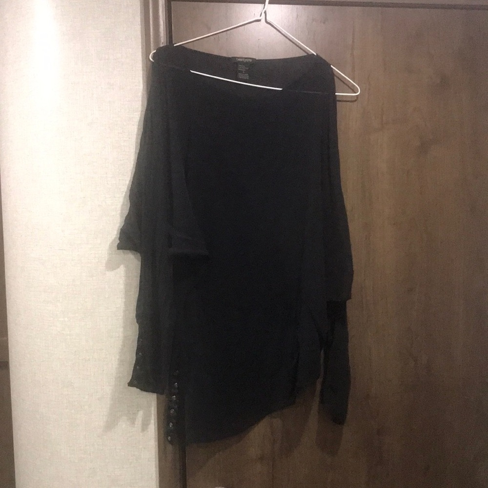 Twenty One black silk cold shoulder asymmetrical blouse
